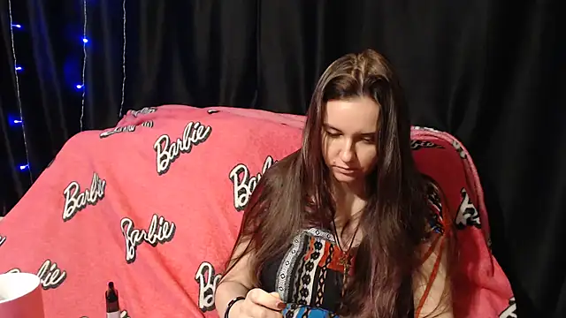 Snapshot of Milana69 chatting on October 27, 2025, 4:30 pm Milana69 online show from October 27, 2025, 4:30 pm