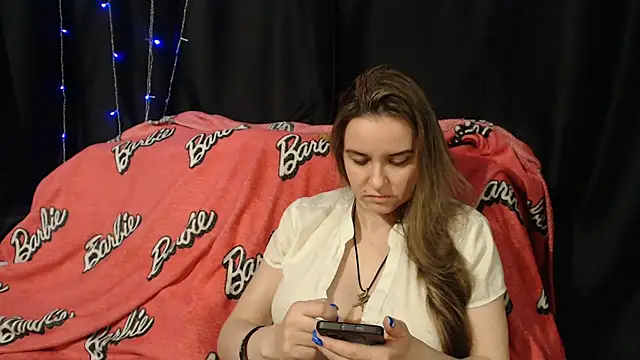 Snapshot of Milana69 chatting on May 1, 2026, 10:26 pm Milana69 online show from May 1, 2026, 10:26 pm