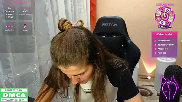 mag1c eyes1 online show from November 10, 2025, 4:23 pm