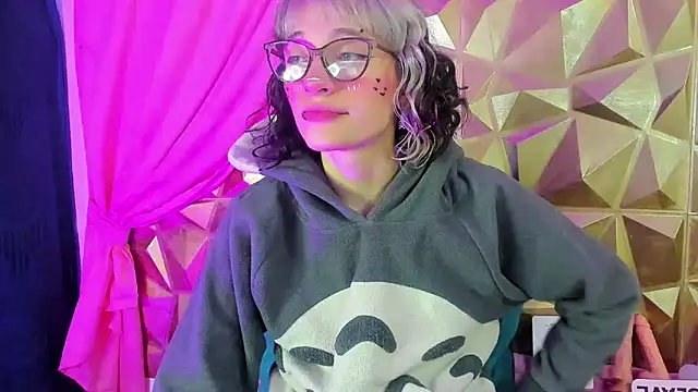 Snapshot of neeko_princes chatting on February 2, 2025, 3:28 pm neeko princes online show from February 2, 2025, 3:28 pm