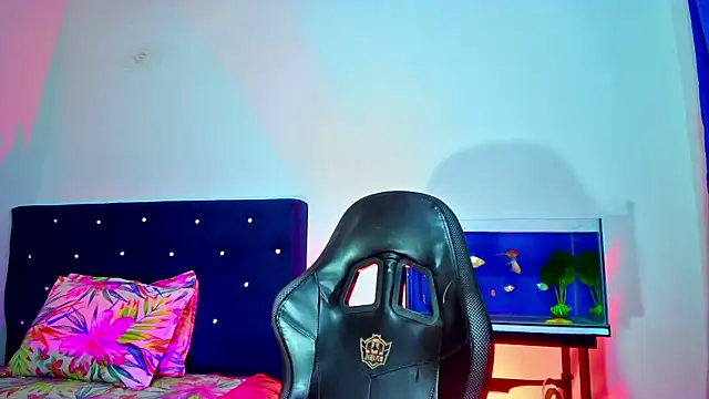 Snapshot of Aliice_Doll chatting on February 8, 2026, 3:48 am Aliice Doll online show from February 8, 2026, 3:48 am