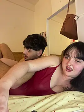 chunliklk online show from December 15, 2025, 10:59 pm