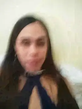 Snapshot of pretty_ariiel chatting on June 7, 2026, 2:11 pm pretty ariiel online show from June 7, 2026, 2:11 pm