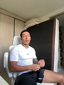 sendfer online show from November 11, 2025, 8:25 pm