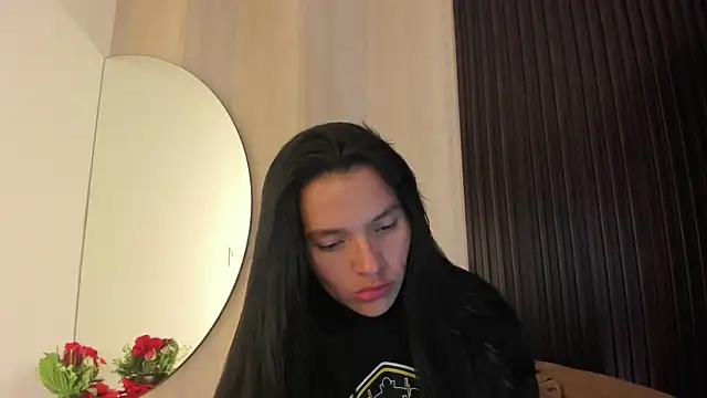  shantal smith online show from April 13, 2026, 1:31 am