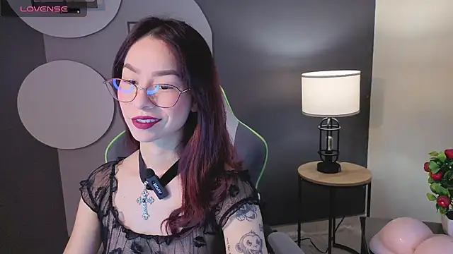 Snapshot of rosse_98_ chatting on July 9, 2026, 3:33 pm rosse 98 online show from July 9, 2026, 3:33 pm
