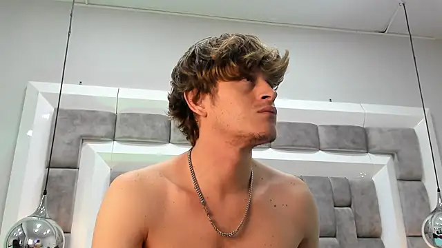 Snapshot of AnthonyAlso chatting on October 13, 2025, 7:59 pm AnthonyAlso online show from October 13, 2025, 7:59 pm