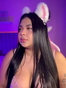 Emily cooper20 online show from April 6, 2026, 2:07 am