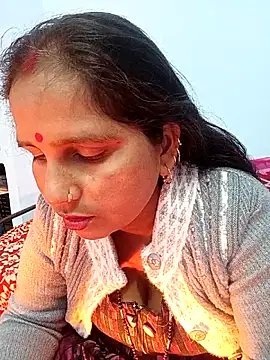 Snapshot of reemacouple007 chatting on December 22, 2025, 5:13 pm reemacouple007 online show from December 22, 2025, 5:13 pm