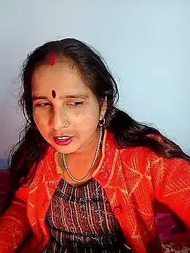 Snapshot of reemacouple007 chatting on January 5, 2026, 5:38 pm reemacouple007 online show from January 5, 2026, 5:38 pm