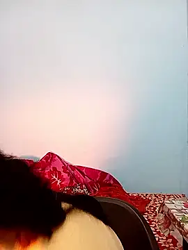 Snapshot of reemacouple007 chatting on January 8, 2026, 5:46 am reemacouple007 online show from January 8, 2026, 5:46 am