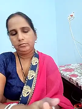 reemacouple007 online show from November 12, 2025, 7:45 am