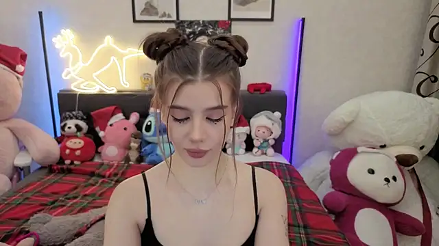 dolly ll online show from December 18, 2025, 1:26 pm