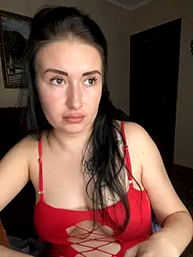 Snapshot of Roxana_Bell chatting on November 11, 2025, 7:08 pm Roxana Bell online show from November 11, 2025, 7:08 pm