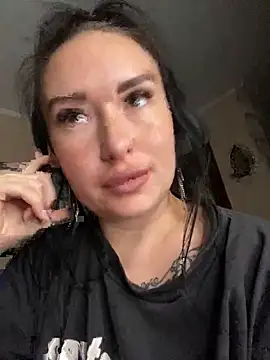 Snapshot of Roxana_Bell chatting on May 29, 2026, 3:07 pm Roxana Bell online show from May 29, 2026, 3:07 pm