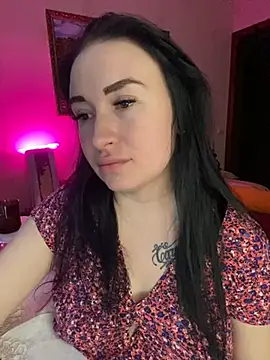 Snapshot of Roxana_Bell chatting on March 22, 2025, 7:20 pm Roxana Bell online show from March 22, 2025, 7:20 pm