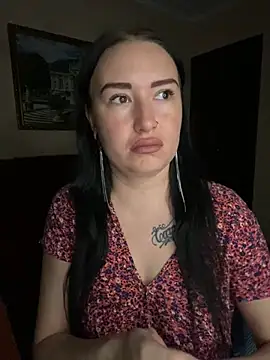 Snapshot of Roxana_Bell chatting on April 13, 2026, 6:12 pm Roxana Bell online show from April 13, 2026, 6:12 pm
