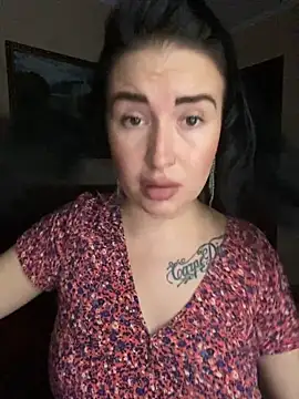 Snapshot of Roxana_Bell chatting on March 13, 2026, 6:46 pm Roxana Bell online show from March 13, 2026, 6:46 pm