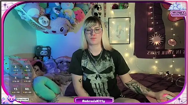 Snapshot of AmbrosiaKitty chatting on February 4, 2026, 6:41 am AmbrosiaKitty online show from February 4, 2026, 6:41 am