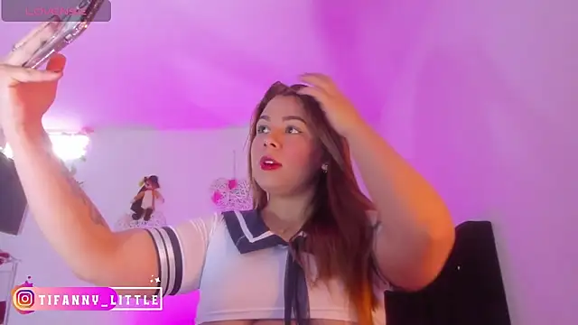 Snapshot of little_tifanny82 chatting on October 24, 2025, 2:49 pm little tifanny82 online show from October 24, 2025, 2:49 pm