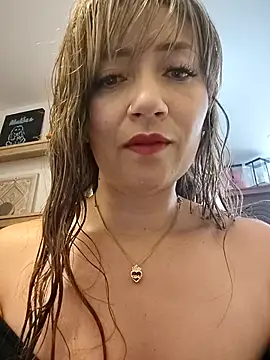 Snapshot of tata_laima__ chatting on November 24, 2025, 1:55 pm tata laima online show from November 24, 2025, 1:55 pm