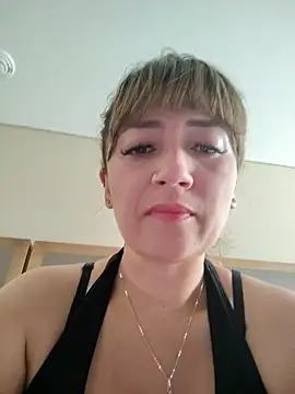 Snapshot of tata_laima__ chatting on September 29, 2025, 1:50 pm tata laima online show from September 29, 2025, 1:50 pm