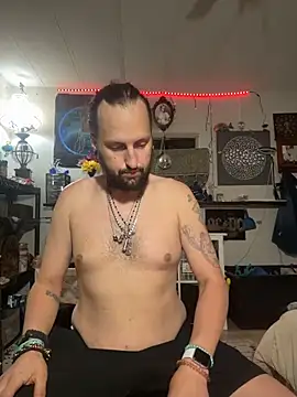 Snapshot of BobbyQ29 chatting on February 17, 2026, 8:11 am BobbyQ29 online show from February 17, 2026, 8:11 am