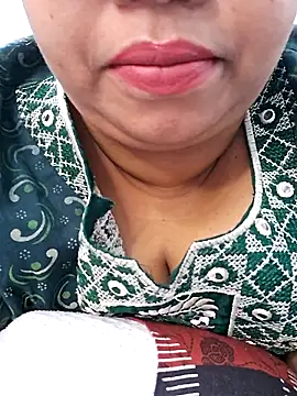 Ravina patil1 online show from September 25, 2025, 11:00 pm