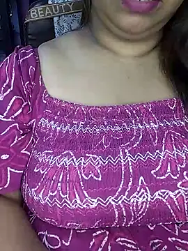 Ravina patil1 online show from September 26, 2025, 11:06 am