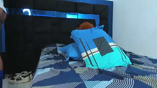 TysonWalkers online show from November 23, 2025, 9:36 pm