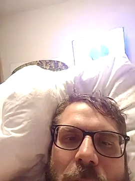 Snapshot of dazel4camcum chatting on October 8, 2025, 6:41 pm dazel4camcum online show from October 8, 2025, 6:41 pm