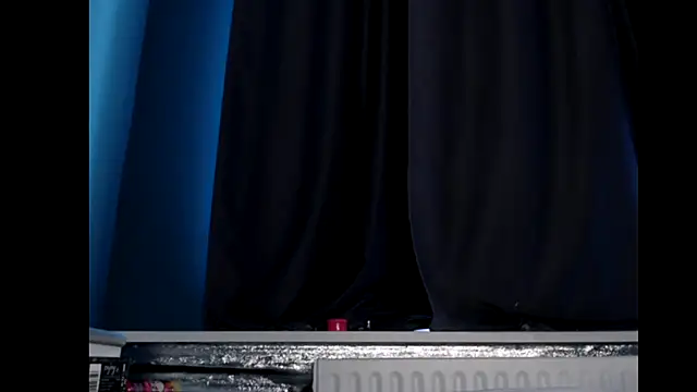 Snapshot of ValeryBaker_ chatting on September 16, 2025, 10:38 am ValeryBaker online show from September 16, 2025, 10:38 am