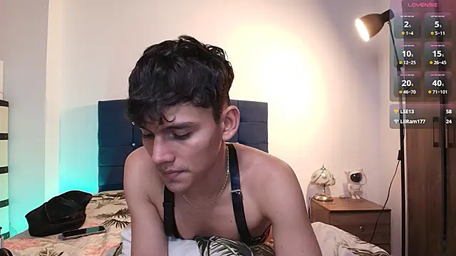 Snapshot of EstebanPerez_ chatting on February 27, 2025, 7:37 pm EstebanPerez online show from February 27, 2025, 7:37 pm