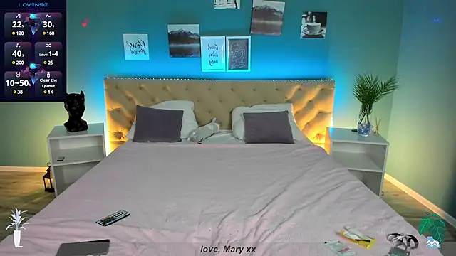 Snapshot of Mary_Xextra chatting on February 28, 2025, 1:05 am Mary Xextra online show from February 28, 2025, 1:05 am