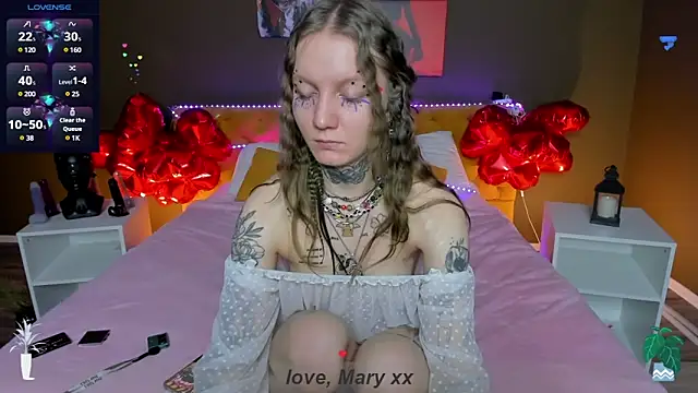 Snapshot of Mary_Xextra chatting on February 14, 2025, 1:13 am Mary Xextra online show from February 14, 2025, 1:13 am