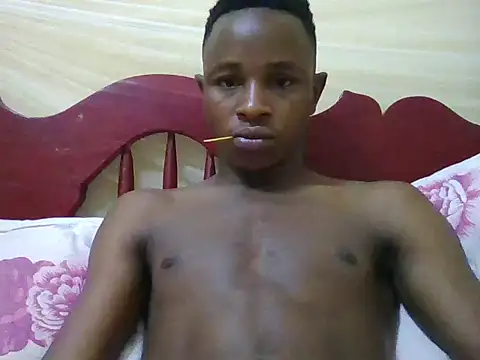 Snapshot of swthairydic chatting on June 16, 2026, 6:13 am swthairydic online show from June 16, 2026, 6:13 am