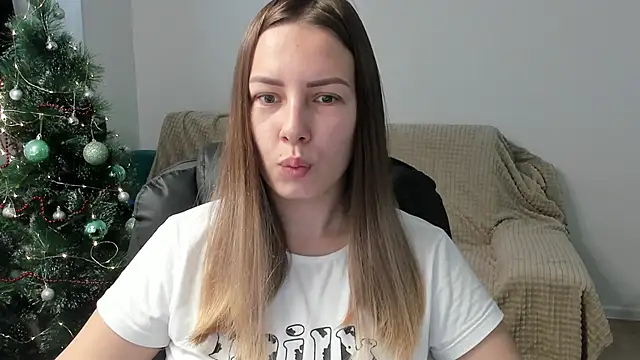 Snapshot of Mia_shy1 chatting on December 16, 2025, 7:01 am Mia shy1 online show from December 16, 2025, 7:01 am