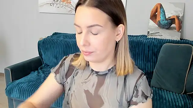 Snapshot of Mia_shy1 chatting on February 25, 2025, 7:20 am Mia shy1 online show from February 25, 2025, 7:20 am