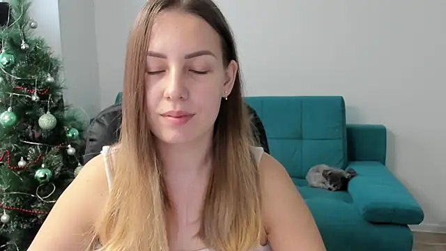 Mia shy1 online show from December 23, 2025, 8:13 am