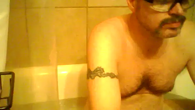 Billythekidd1978 online show from November 24, 2025, 2:06 pm