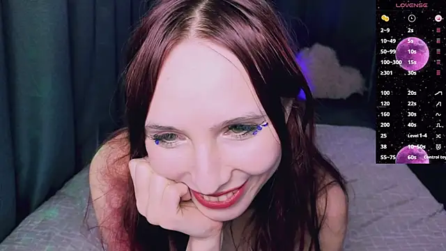 Lucy Millss online show from March 17, 2025, 5:49 pm