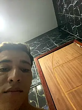 Snapshot of novin19_ chatting on November 5, 2025, 8:56 pm novin19 online show from November 5, 2025, 8:56 pm