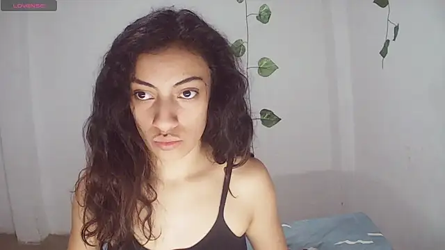 Snapshot of stephybrowm7 chatting on October 13, 2025, 10:39 am stephybrowm7 online show from October 13, 2025, 10:39 am