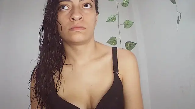 Snapshot of stephybrowm7 chatting on September 16, 2025, 3:24 pm stephybrowm7 online show from September 16, 2025, 3:24 pm