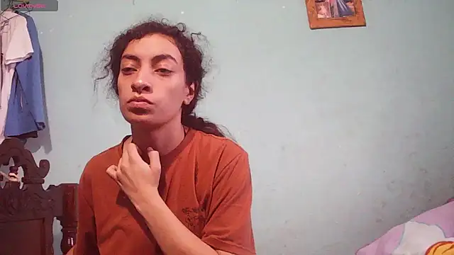 Snapshot of stephybrowm7 chatting on November 8, 2025, 3:59 pm stephybrowm7 online show from November 8, 2025, 3:59 pm