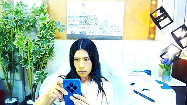 Snapshot of SaraSofia44 chatting on July 11, 2026, 9:26 pm SaraSofia44 online show from July 11, 2026, 9:26 pm