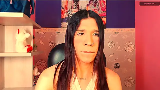 Snapshot of SaraSofia44 chatting on March 9, 2025, 5:11 am SaraSofia44 online show from March 9, 2025, 5:11 am