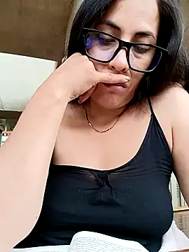 Lena-32 online show from December 6, 2024, 7:39 pm