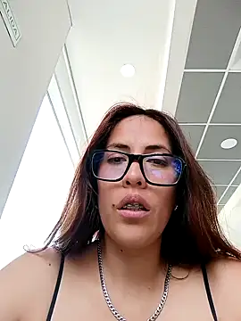 Lena-32 online show from February 4, 2025, 7:22 pm