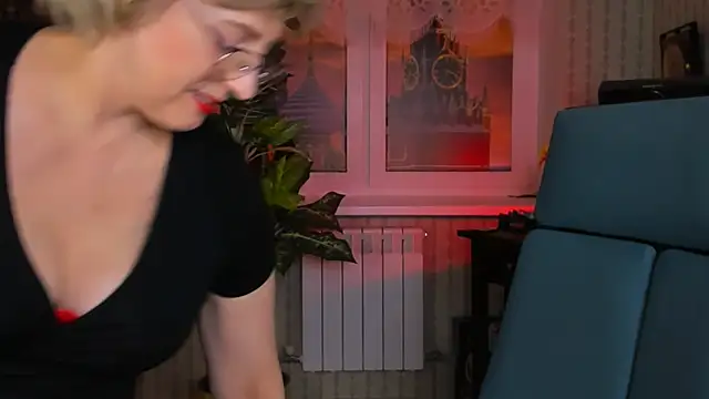 sugar vivien online show from March 6, 2025, 1:14 pm